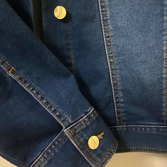 JONES Jean Jacket - Picture 3 of 3